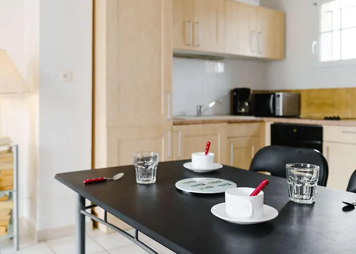 T3 Climatisé à Narbonne-plage, Piscine, Proche Mer, 4 Couchages, Animaux Acceptés - Fr-1-409-2 Apartamento *