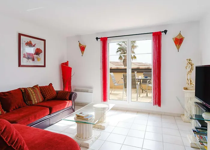 T3 Climatisé à Narbonne-plage, Piscine, Proche Mer, 4 Couchages, Animaux Acceptés - Fr-1-409-2 * Narbona