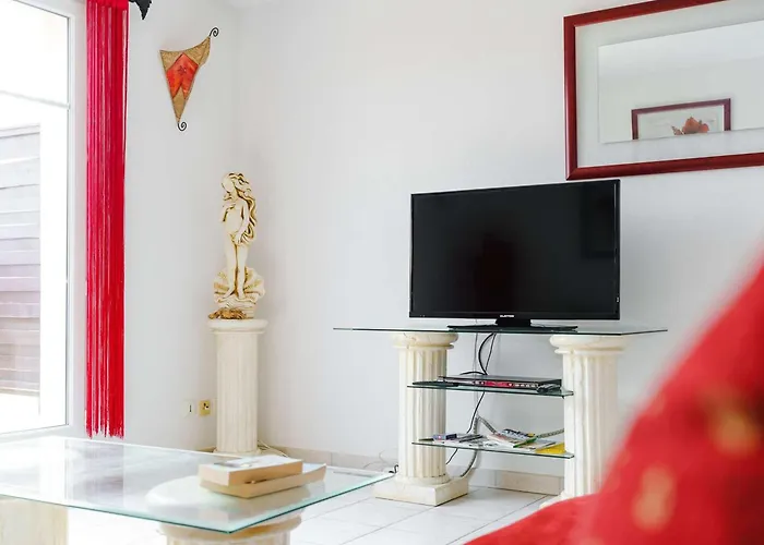 T3 Climatisé à Narbonne-plage, Piscine, Proche Mer, 4 Couchages, Animaux Acceptés - Fr-1-409-2 Apartamento Narbona